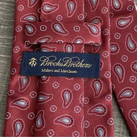NWT Brooks Brothers Makers & Merchants Neck Tie 100% Italian Silk Paisley 3.5" - Picture 4 of 9
